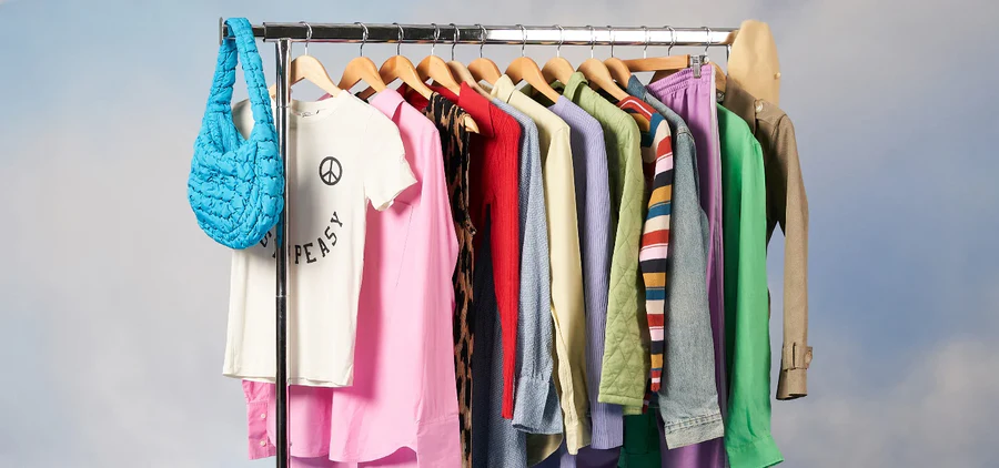 Waarom momox fashion merkkleding een stuk betaalbaarder maakt