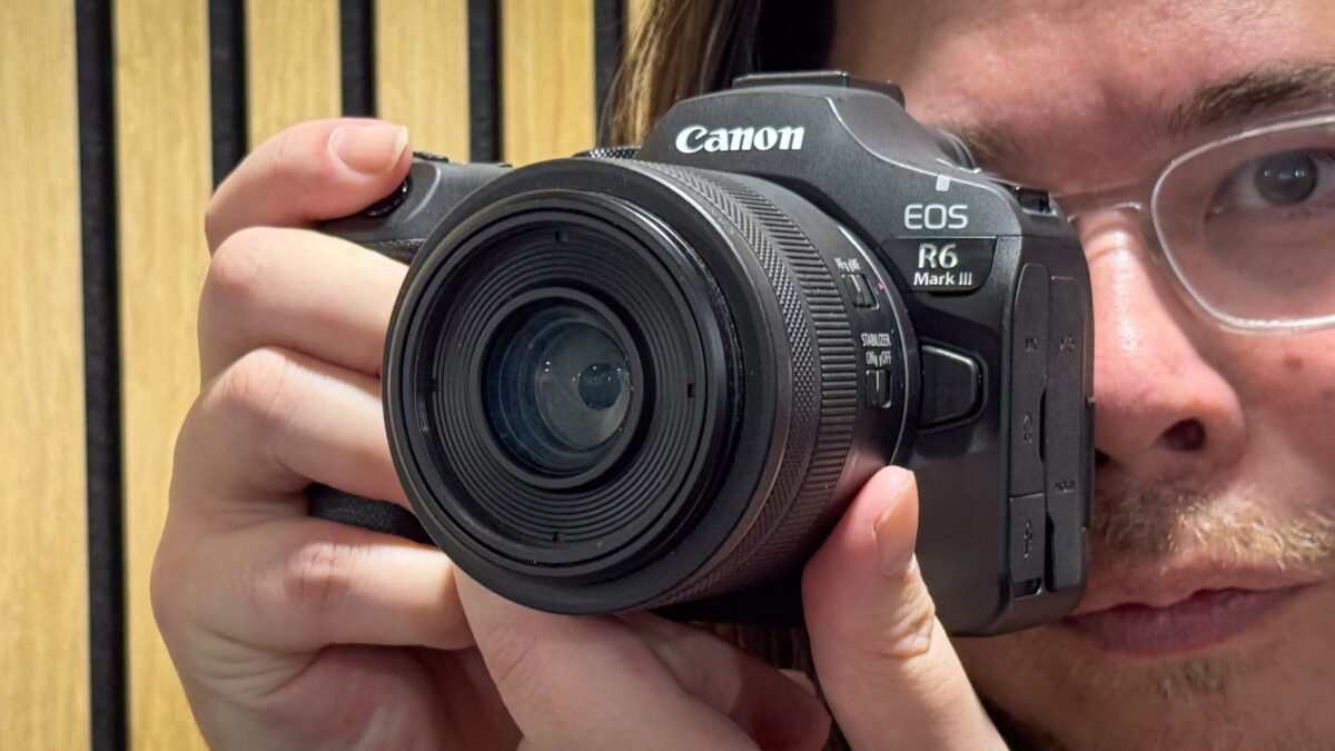 Canon DSLR Cameras: A Trusted Choice for Photographers Who Want Control and Confidence
